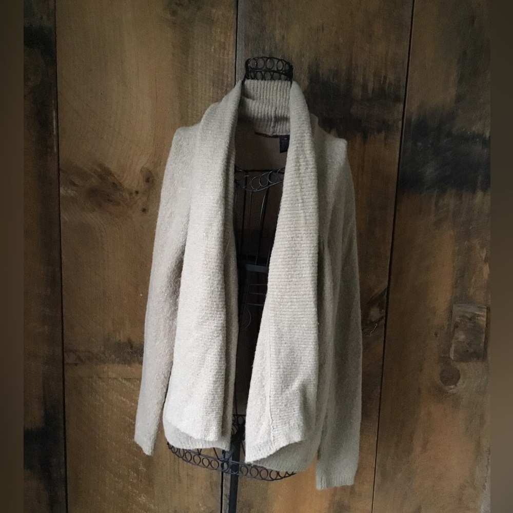 Link Open Front Sweater